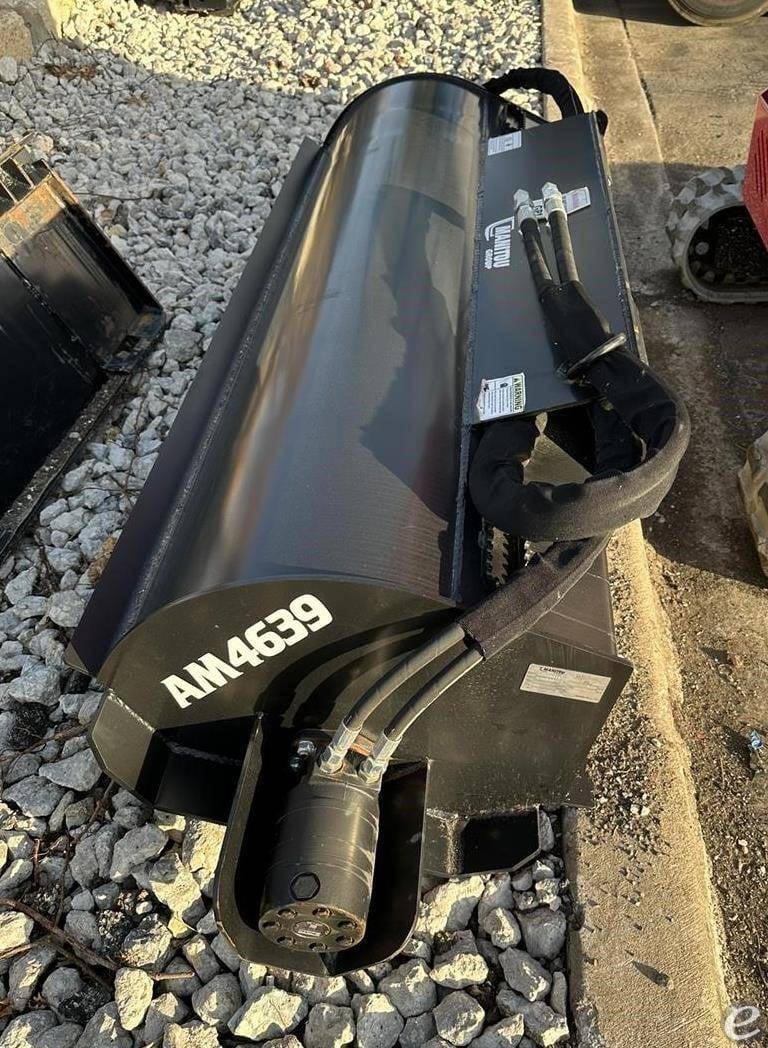 2023 Manitou 72