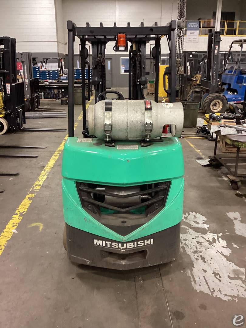 2019 Mitsubishi FGC25N