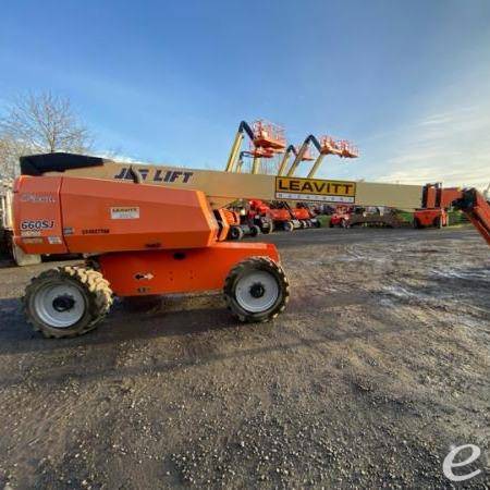 2017 JLG 660SJ