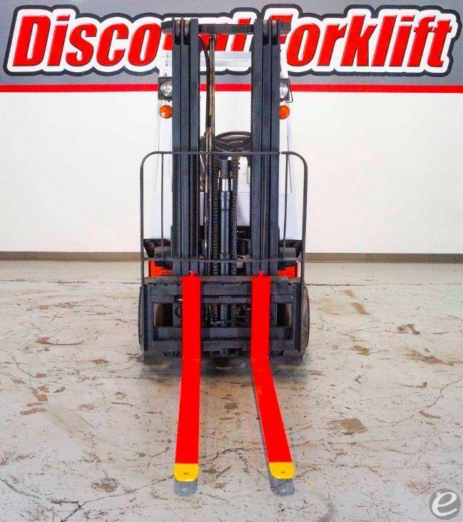 1981 Nissan APH02M25V