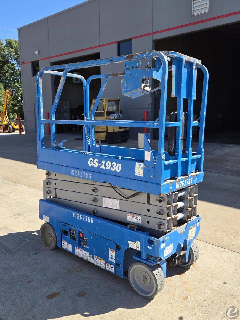 2018 Genie GS1930