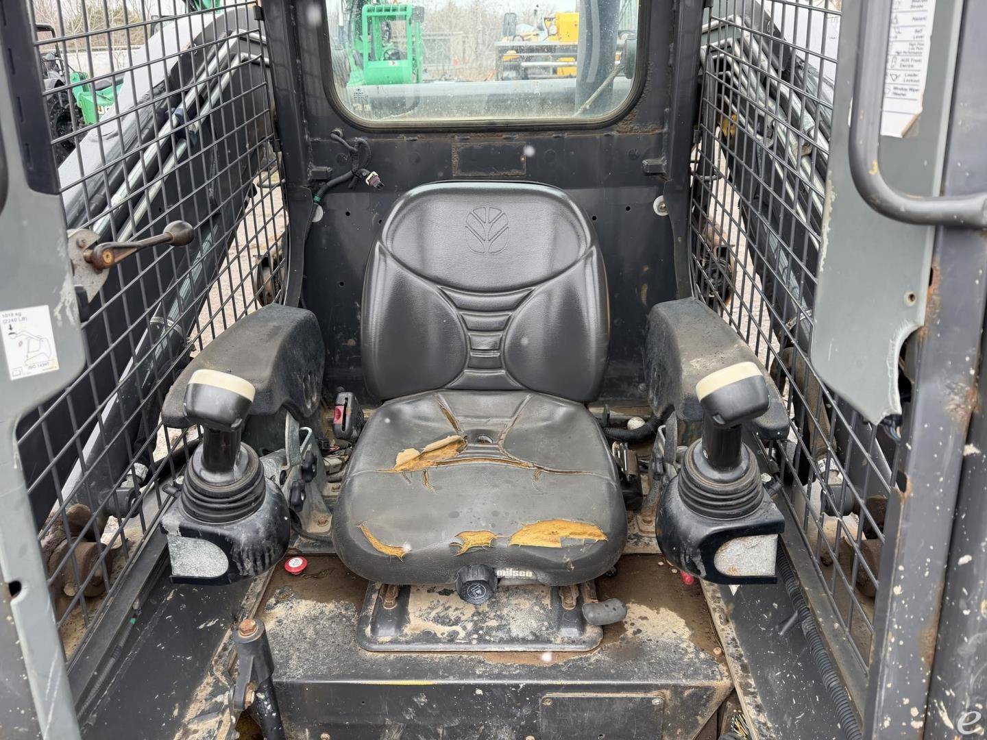 2016 New Holland C232