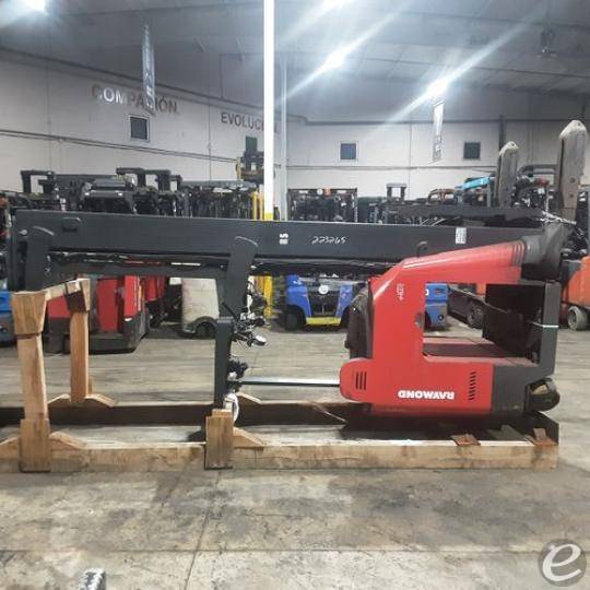 2021 Raymond 750 R45TT
