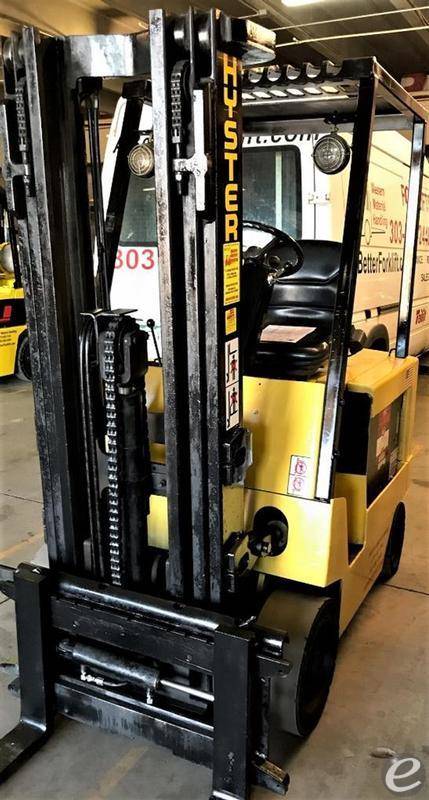 1992 Hyster E50XL-27