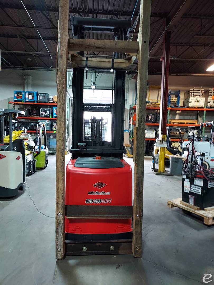 2014 Raymond 560-OPC30TT