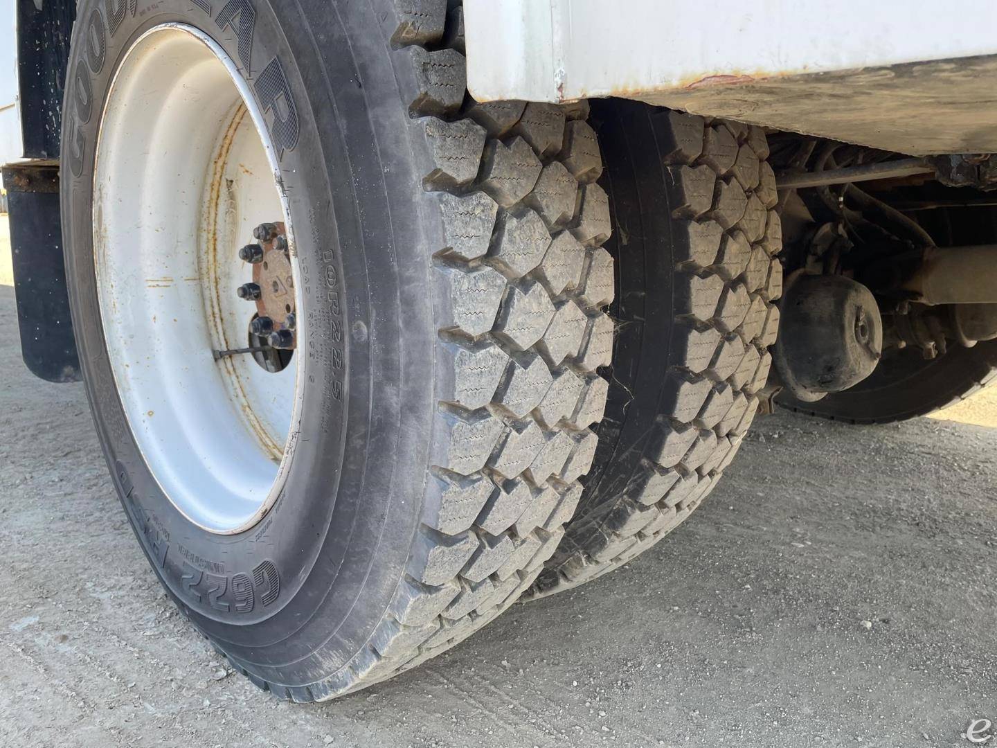 2001 International 4700