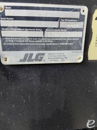 2017 JLG 1255