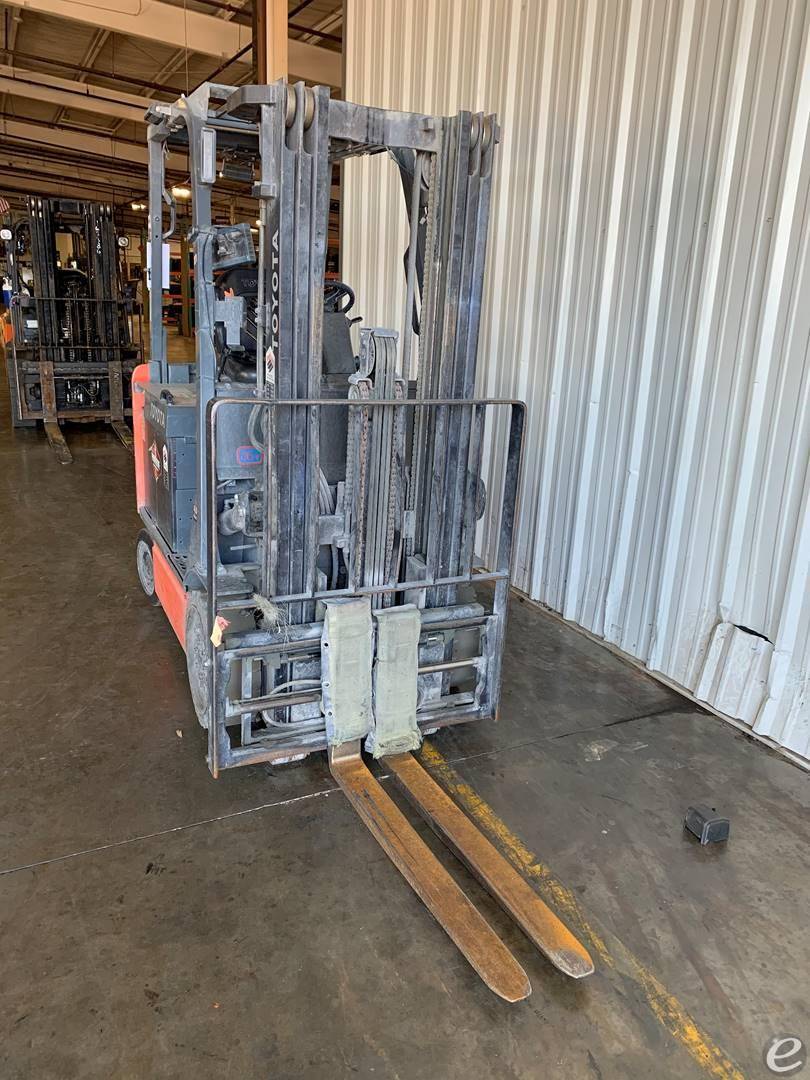 2016 Toyota 8FBCU25 Electric Forklift - 123Forklift
