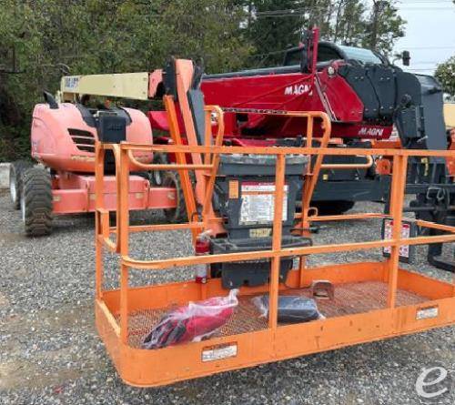 2015 JLG 600AJ