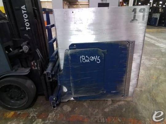2017 Rightline LCM140 Unavailable F...