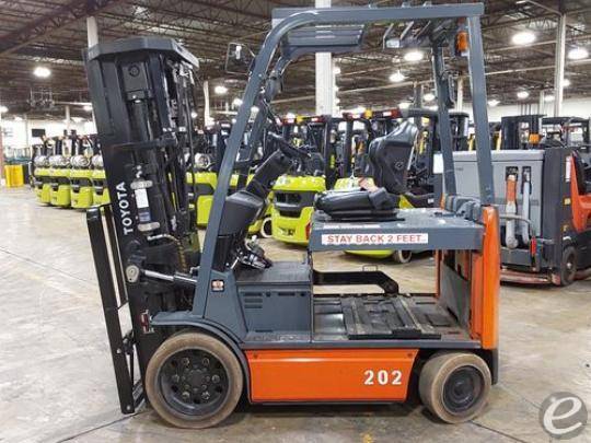 2017 Toyota 8FBCHU25 Electric Forklift - 123Forklift