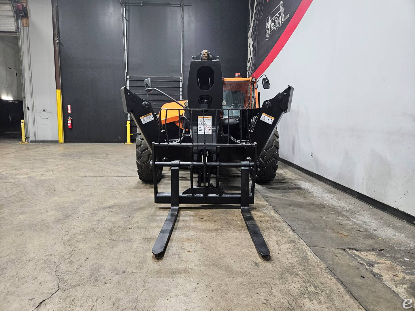 2021 JLG 1255