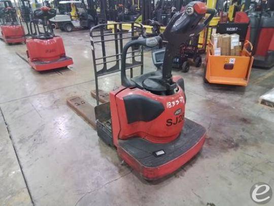 2016 Raymond 8410 Electric Forklift - 123Forklift