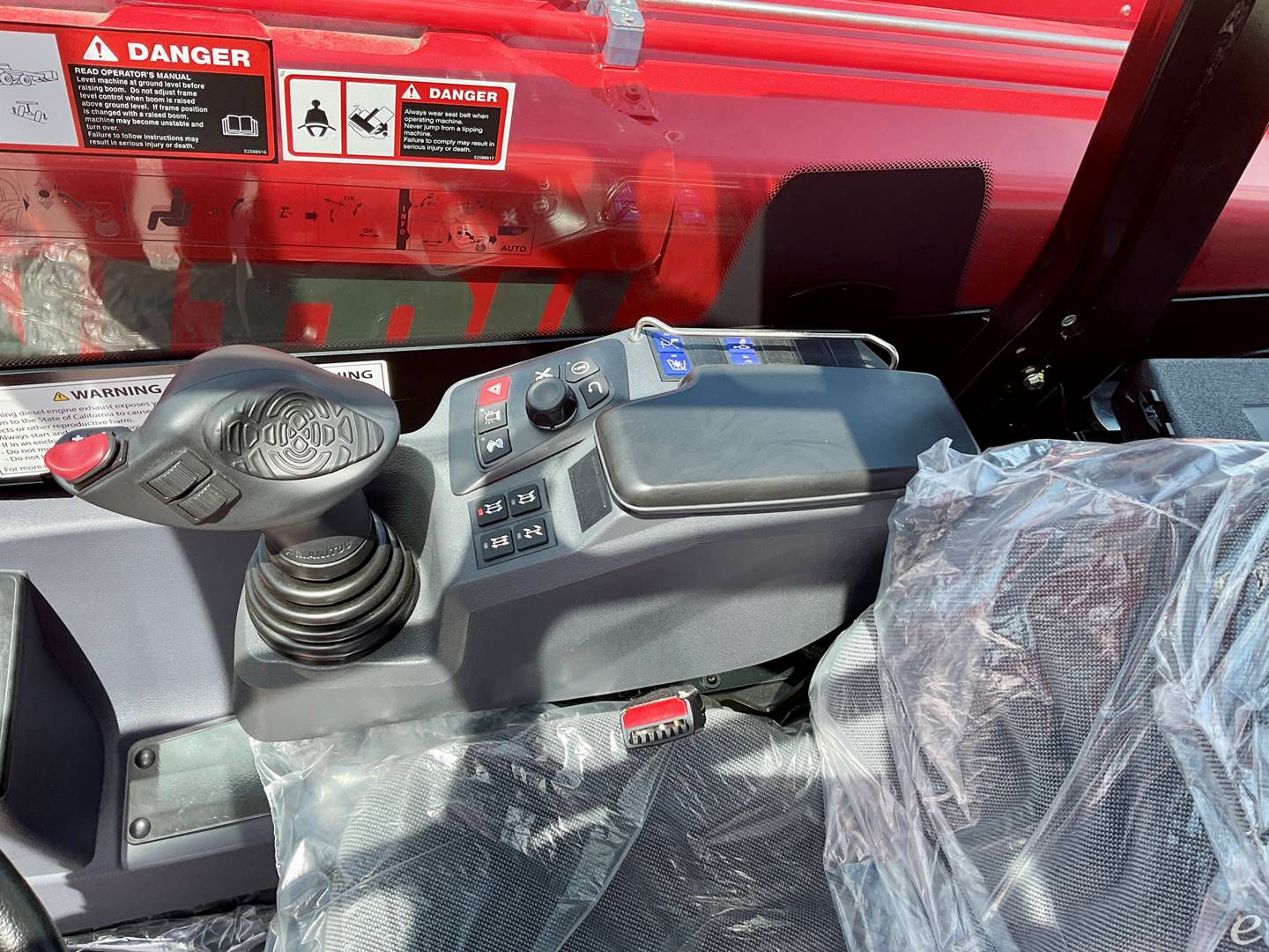2026 Manitou MHT 790