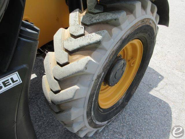 2015 JCB 507-42