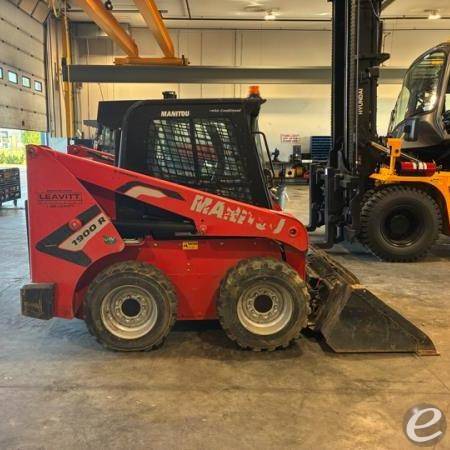 2021 Manitou 1900R