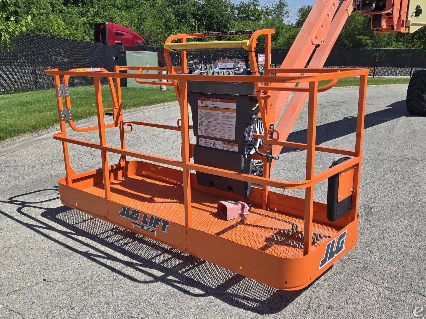 2008 JLG 1350SJP