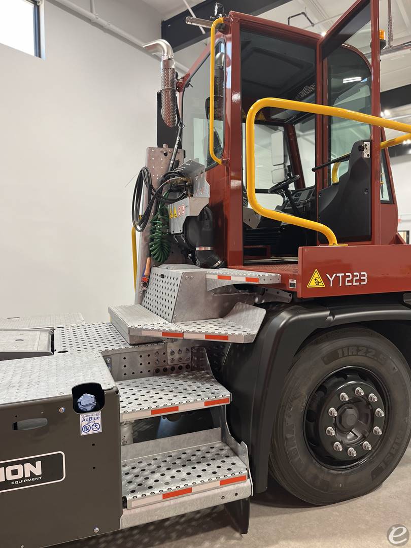 2024 Terberg YT223 Non-DOT