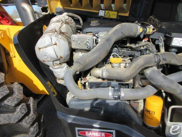 2017 JCB 510-56