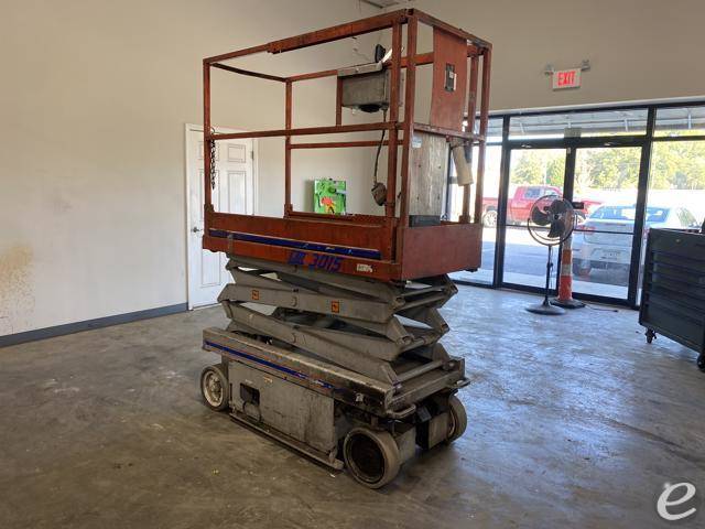 2000 Skyjack SJ3015