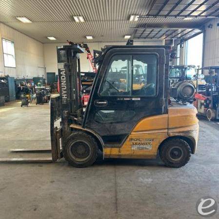 2021 Hyundai 30L-9A