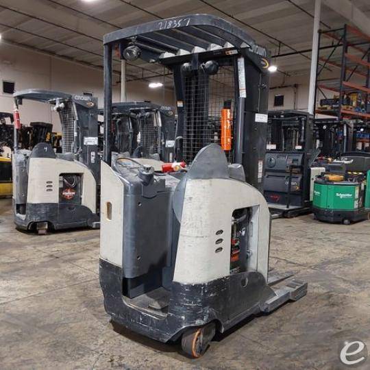 2019 Crown RR5725-45