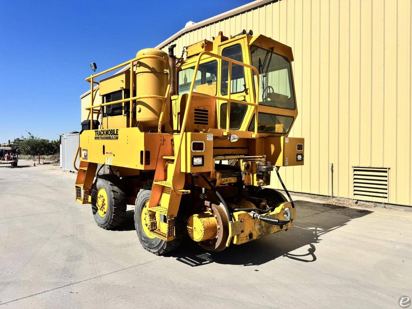 1999 Track Mobile 4650TM