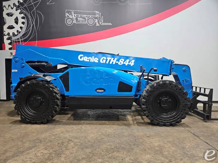 2019 Genie GTH844