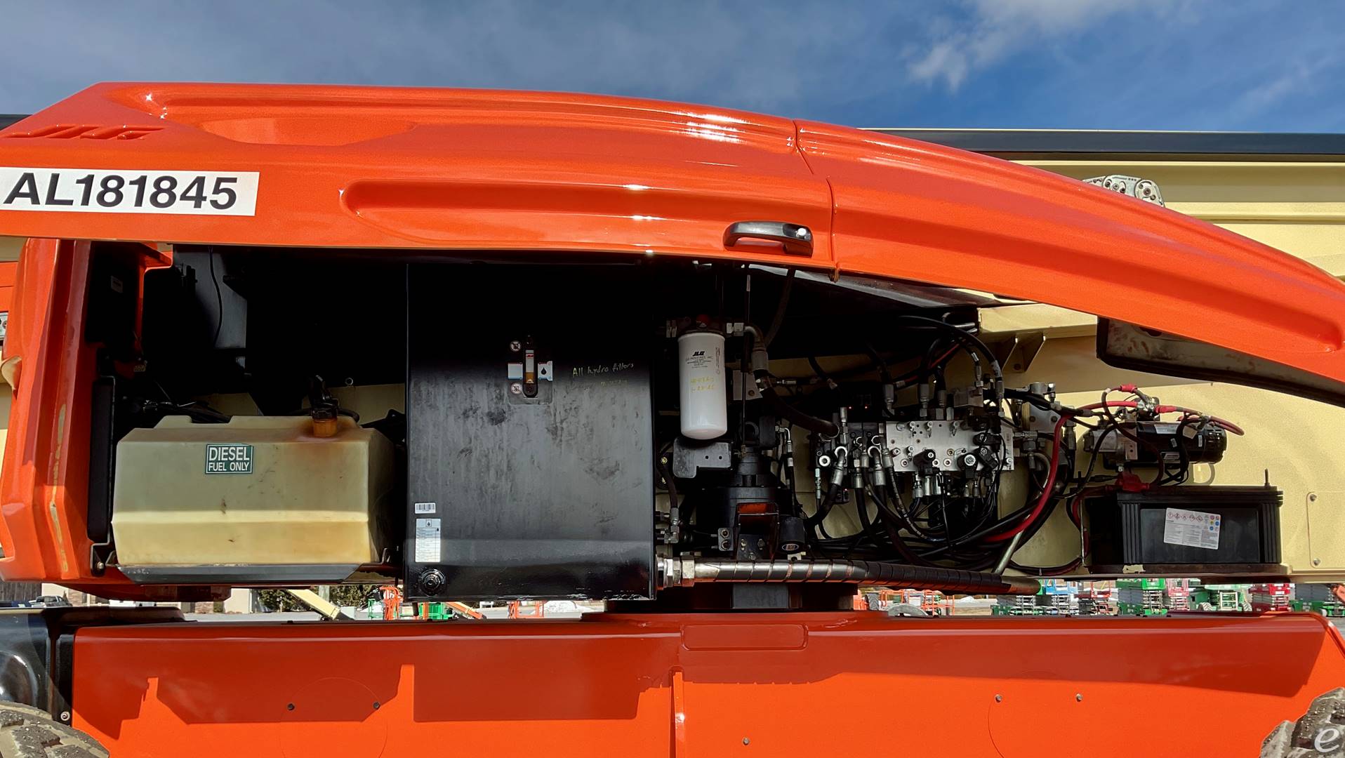 2014 JLG 1250AJP