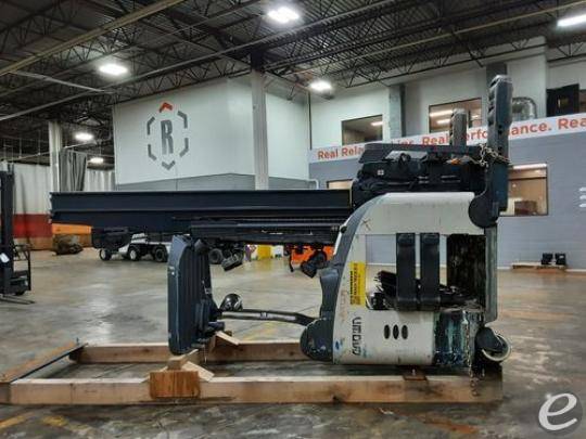 2017 Crown RMD6025-32 Electric Reach Truck - 123Forklift