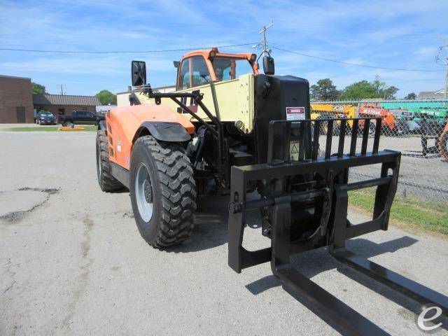 2018 JLG 1732