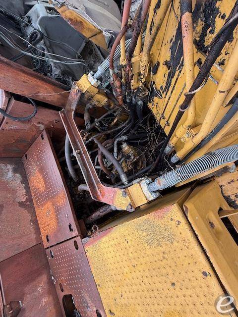 2016 Cat 320FL