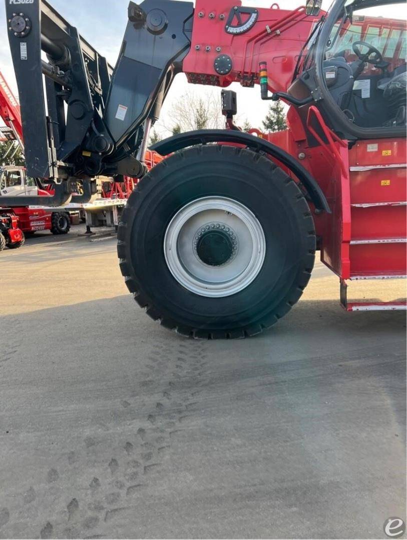 2023 Manitou MHT12330
