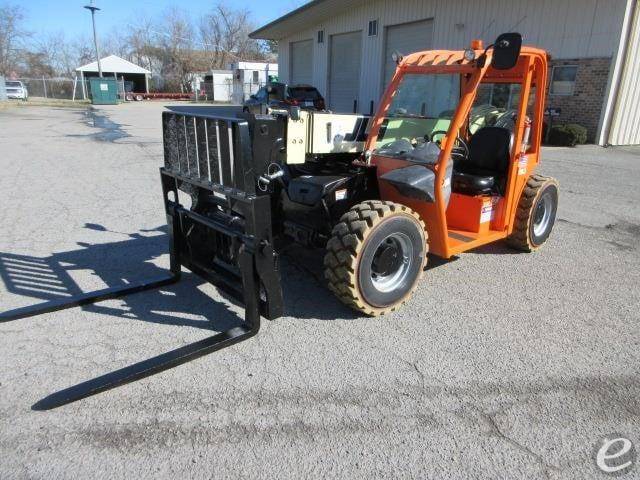 2015 JLG G5-18A
