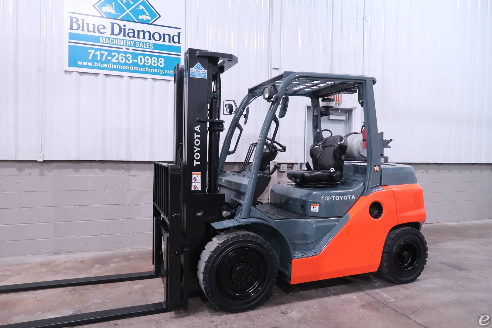 2016 Toyota 8FG35U Dual Fuel Forkli...