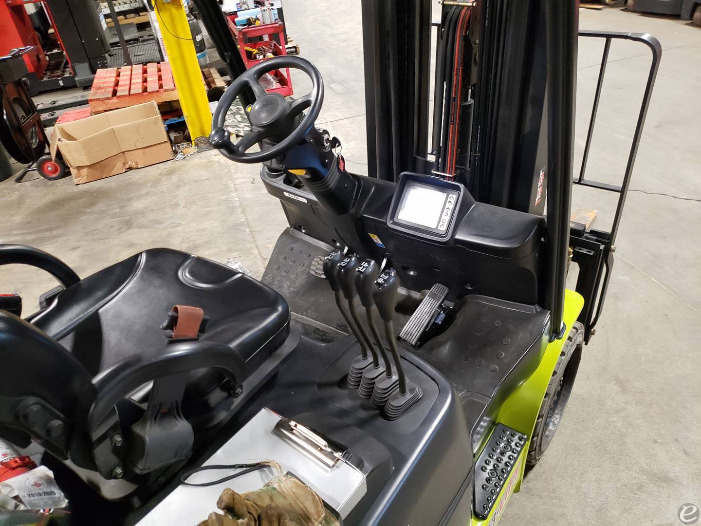 2019 Clark S30C LP Gas Forklift - 123Forklift