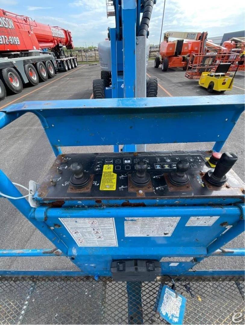 2013 Genie Z80/60