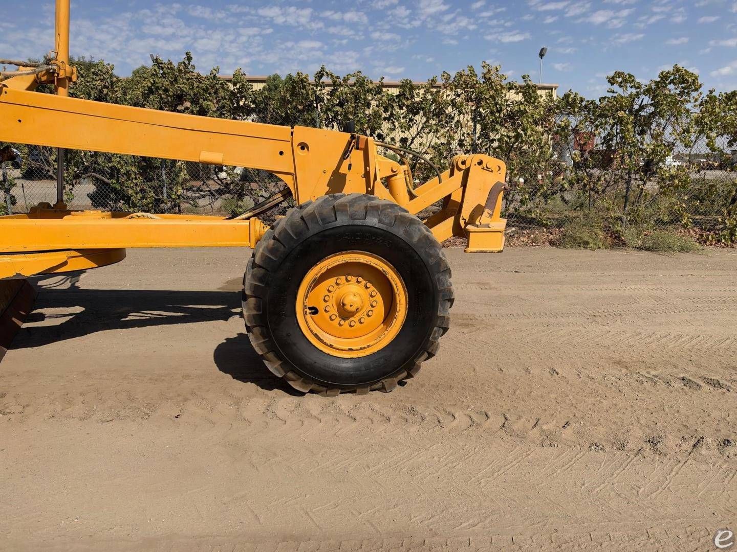 1992 John Deere 670B