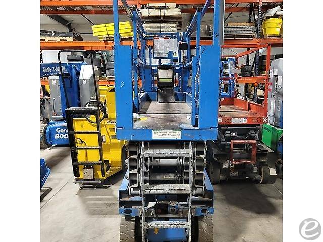 2012 Genie GS-2632 Electric Scissor Lift - 123Forklift
