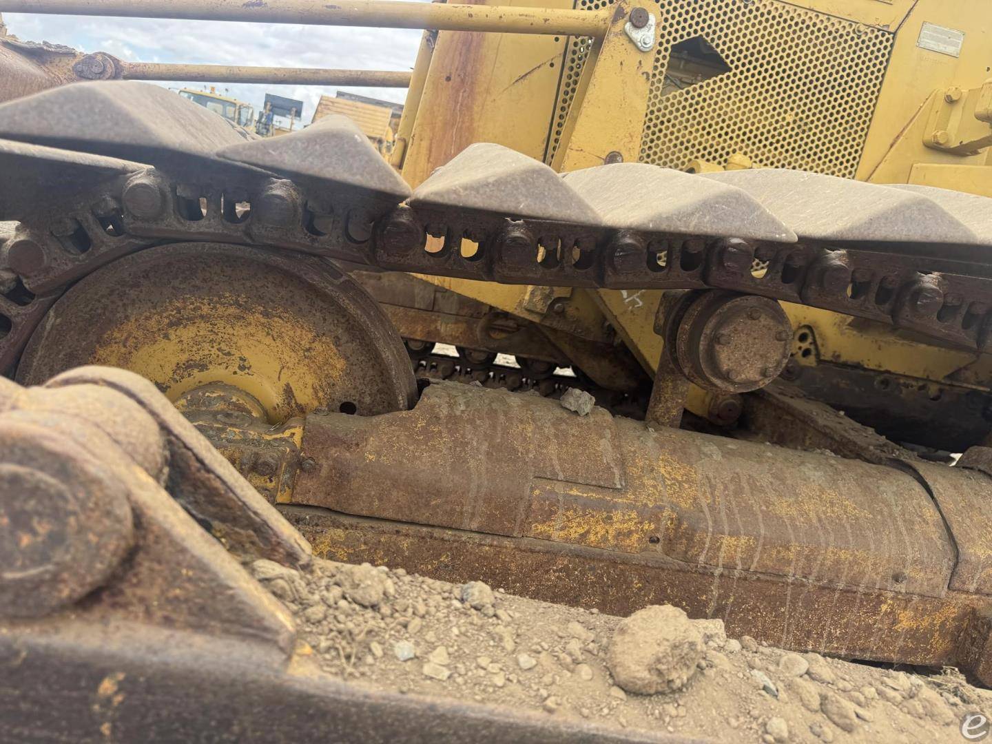 1988 Cat D3C LGP