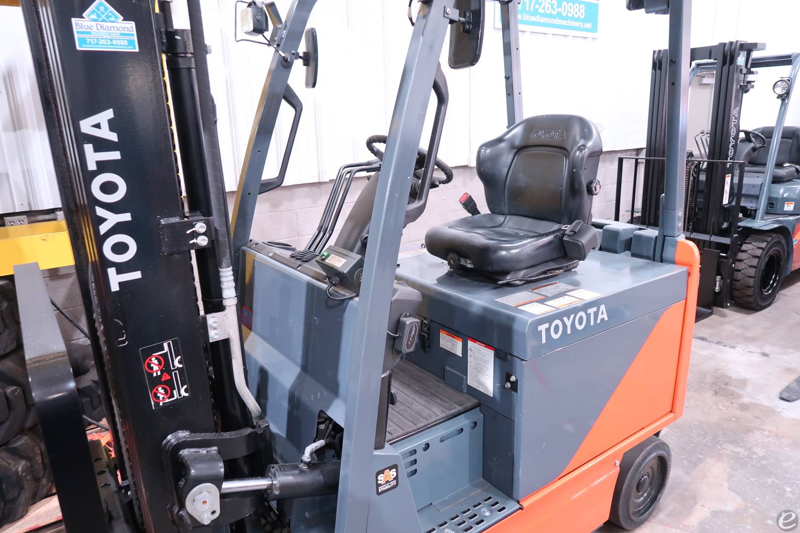 2016 Toyota 8FBCU30 Electric Forklift - 123Forklift