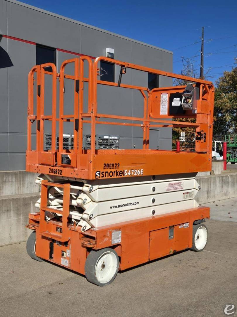 2018 Snorkel S4726E Electric Scissor Lift - 123Forklift