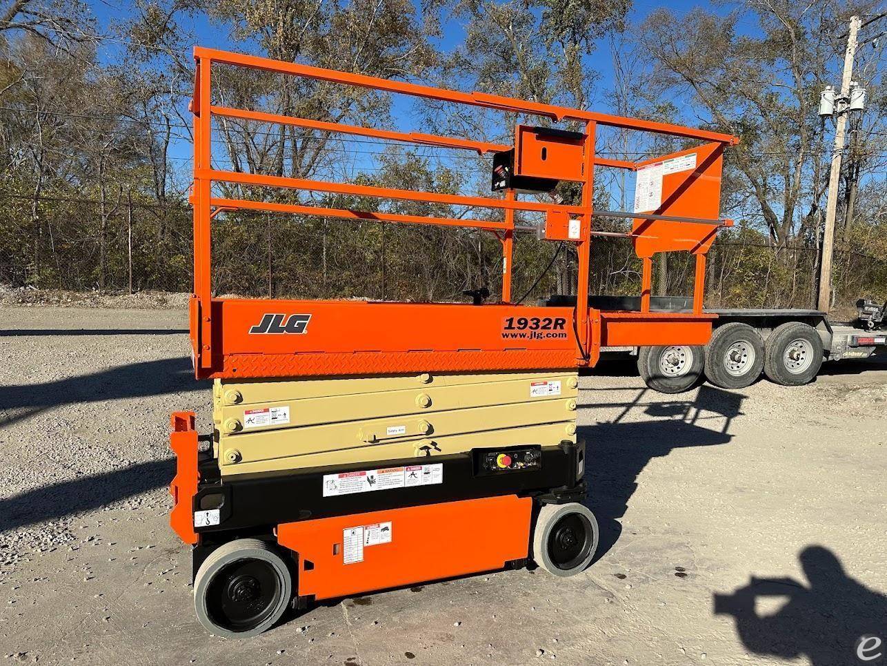 2018 JLG 1932R Electric Scissor Lift - 123Forklift