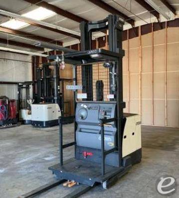 2020 Crown SP3520-30