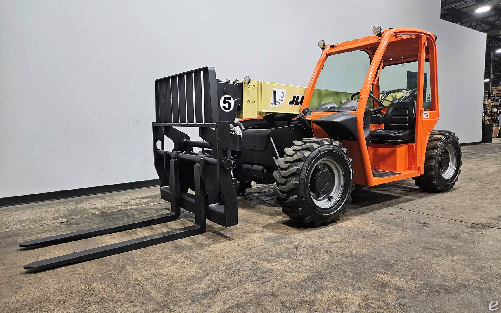 2022 JLG G5-18A