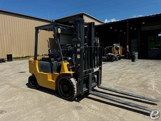 2002 Cat DP25K