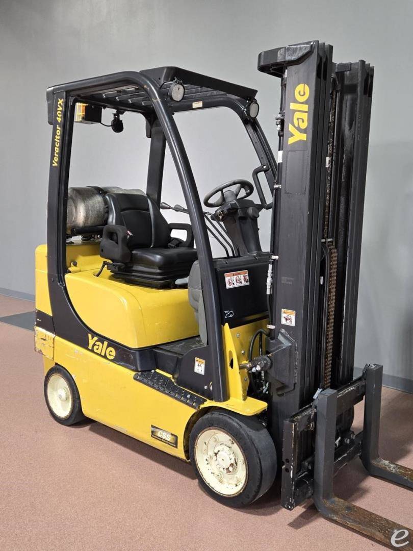 2017 Yale GLC040SVX LP Gas Forklift - 123Forklift