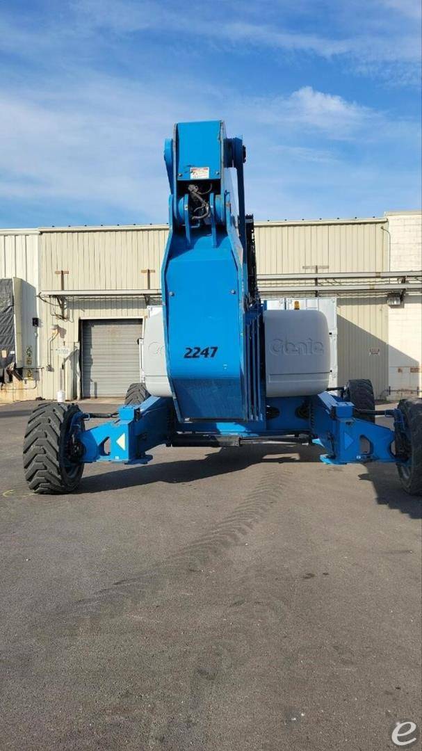2013 Genie ZX135/70