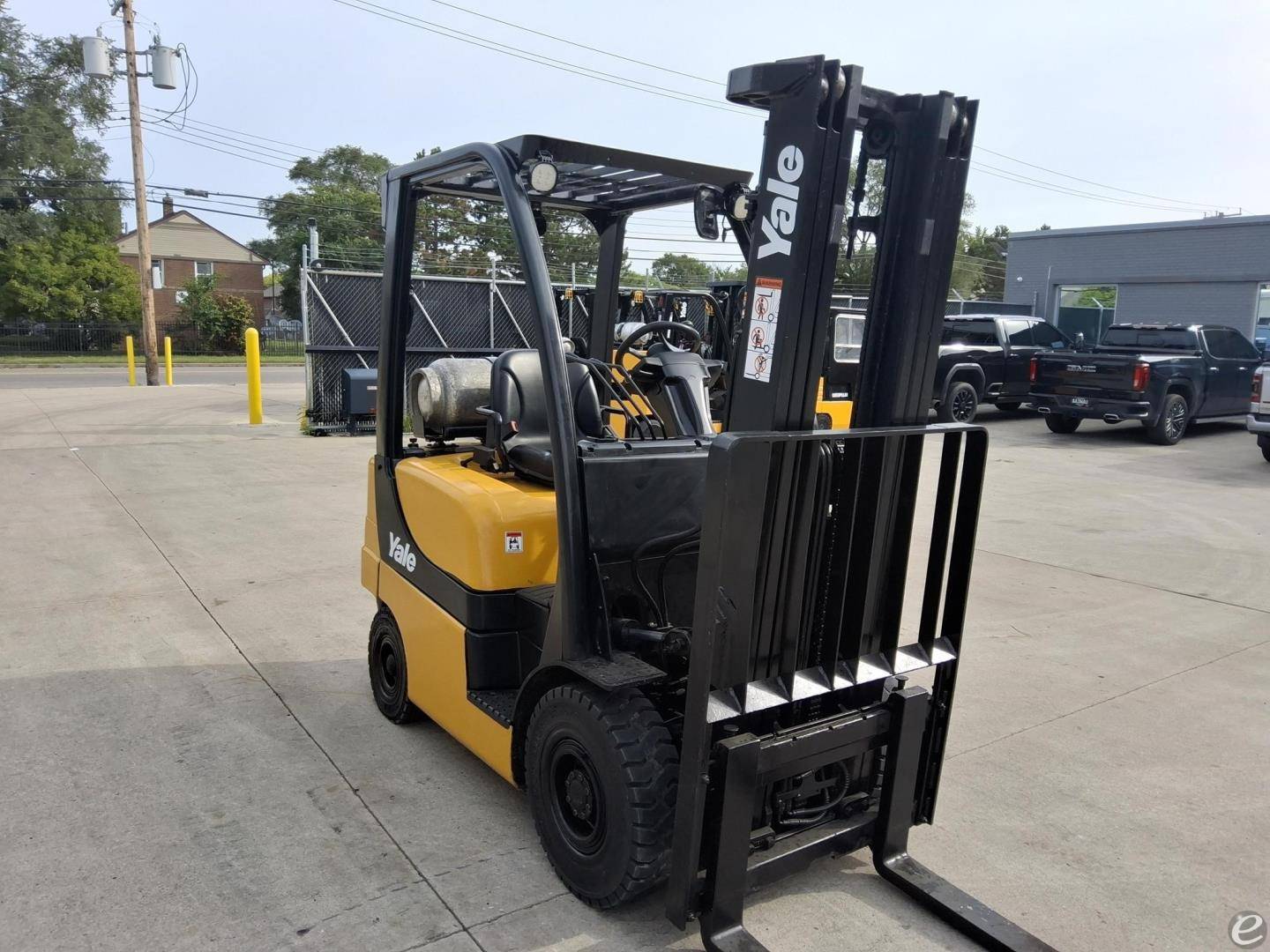 2018 Yale GLP040SVX