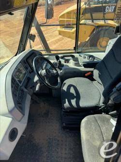 2011 Cat 740B